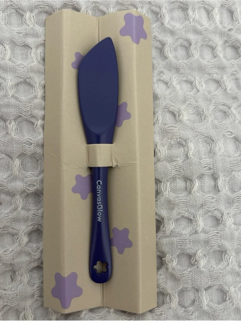 Next Stop Glowing Beauty Canvas Glow Skincare Spatula (2)